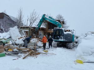 令和3年2月5日　解体作業の様子